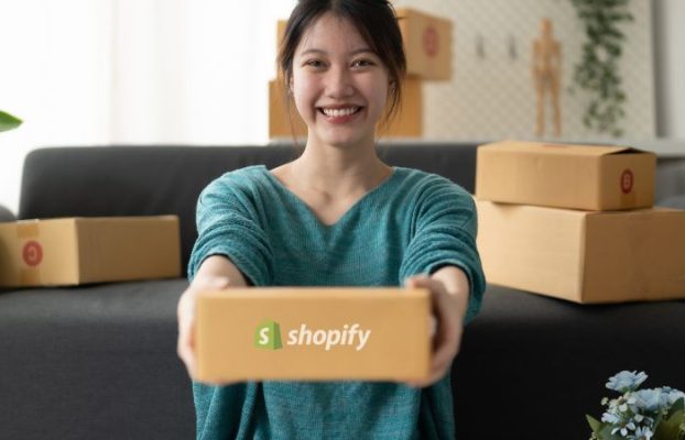 How Do I Add a Variant in Shopify? A Step-by-Step Guide